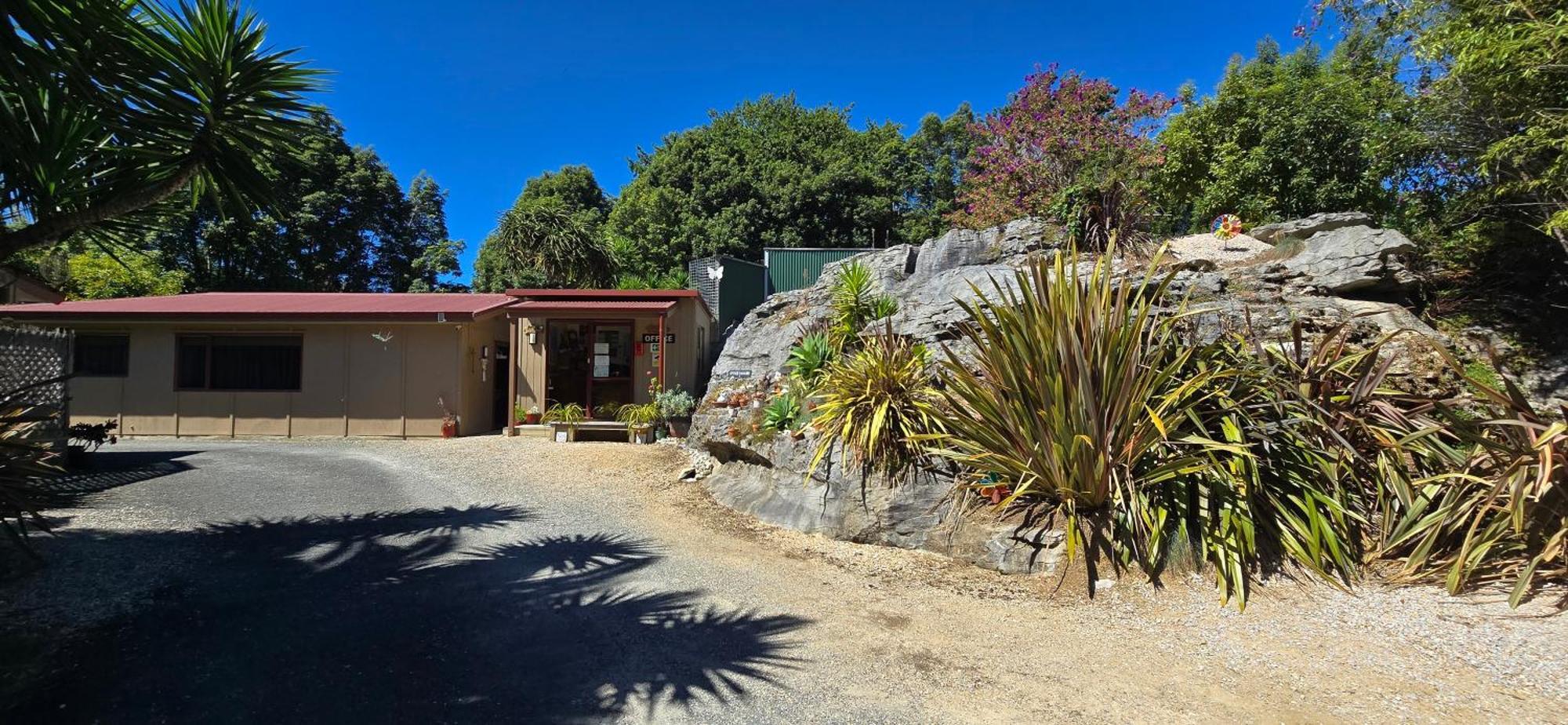 The Rocks Chalets Takaka Exteriér fotografie